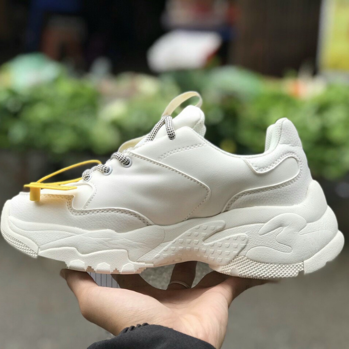 MLB Boston giúp bạn trở thành tâm điểm khi xuất hiện trên phố